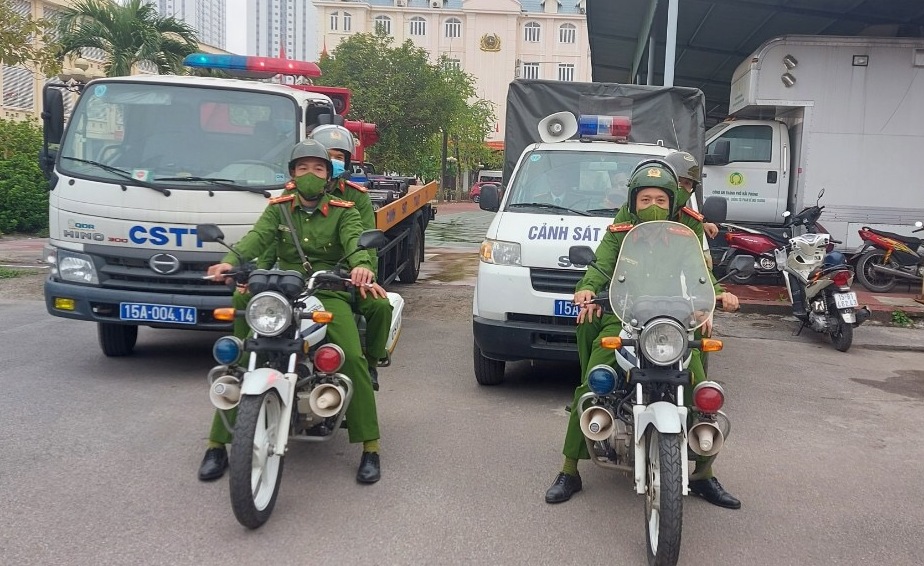 Phòng Cảnh sát QLHC về TTXH - CATP: Ra quân bảo đảm trật tự công cộng, trật tự an toàn giao thông